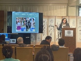  ‘Transmedia Ecologies of Korean “New Retro” 강연1
