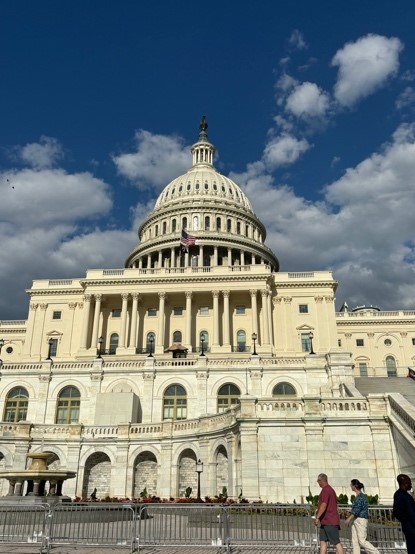 he Rayburn House Office Building 외부